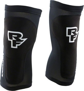2XL Stealth RaceFace Charge Knee Pad