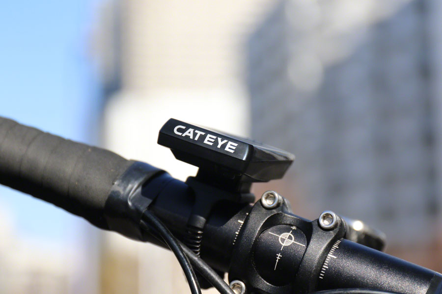 Cateye AIR GPS II Cycling Computer with GPS, Rechargeable Battery