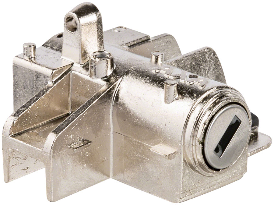 AXA--Key-Key_EBLK0002