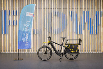 Bosch Service Flag EA Branded Sign/Banner