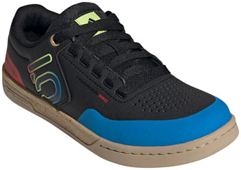 Five Ten Freerider Pro Flat Shoes - Men's, Core Black/Carbon/Wonder White, 11.5 Core Black/Carbon/Wonder White PAA Flat Pedal Shoes