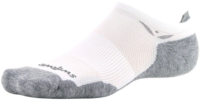 Swiftwick Maxus No Show Socks - No Show, White, Medium