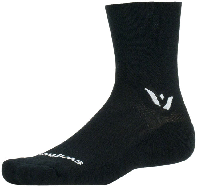 Swiftwick Pursuit Quarter Crew Socks - 4", Black, Small