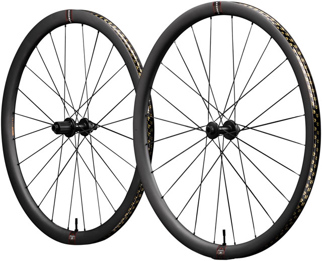 Reserve Wheels Reserve 34/37 Turbulent Aero Wheelset - 700, 12 x 100/12 x 142, Center-Lock, XDR/HG11, Carbon SL, DT180
