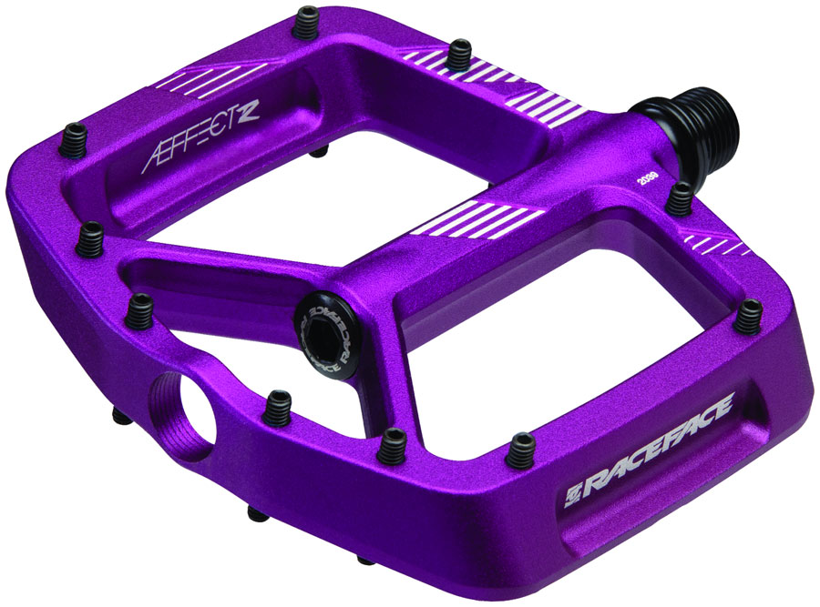 RaceFace Aeffect R Pedals - Platform, Aluminum, 9/16", Purple