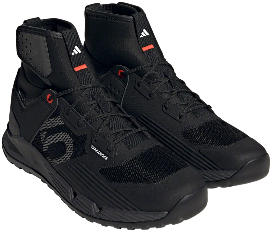 Five Ten Trailcross GTX Flat Shoes - Men's, Core Black/Gray Three/Solar Red, 10.5
