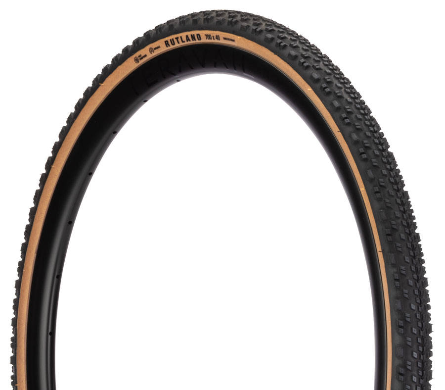 Teravail Rutland Tire - 700 x 40, Tubeless, Folding, Tan, Durable, Fast Compound
