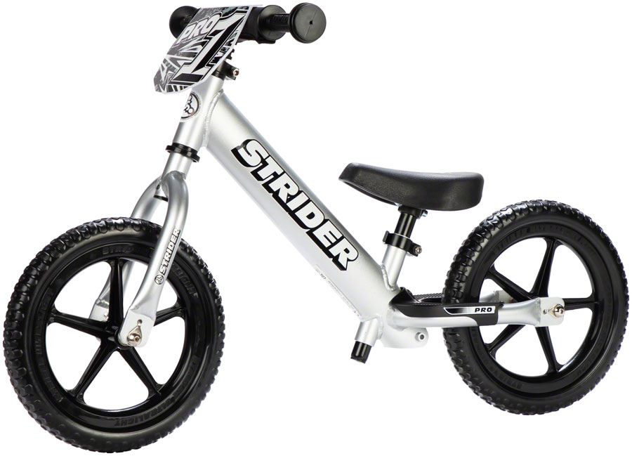 Strider 12 Pro Kids Balance Bike: Silver